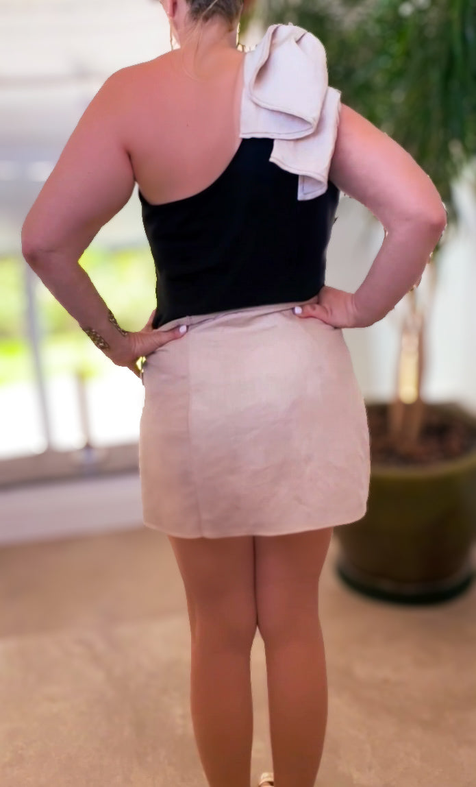 VINTAGE LINEN BOW SKIRT